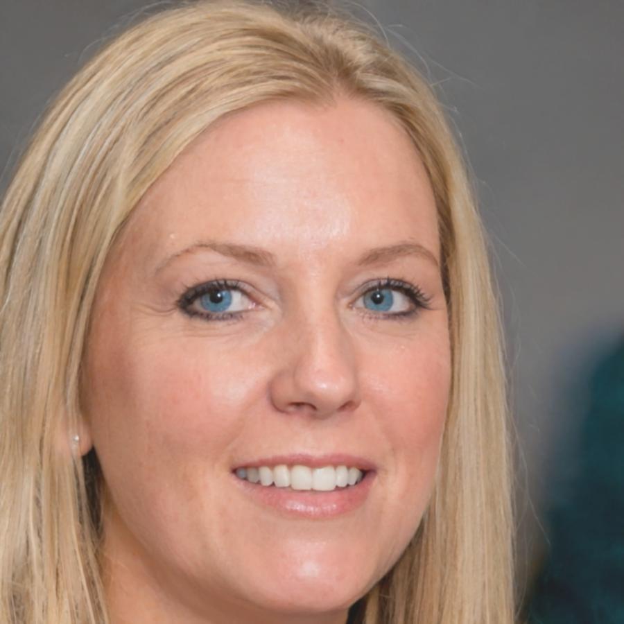 Portrait of Sanna Bergqvist, schema design instructor